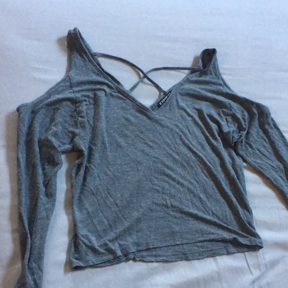 Express Cold Shoulder Top - Picture 2 of 4